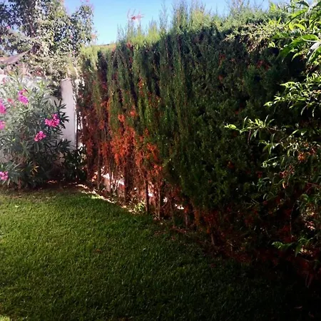 בית נופש Casita En Playa Costabella, *