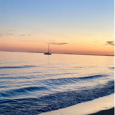 Casita En Playa Costabella, Сasa de vacaciones Marbella