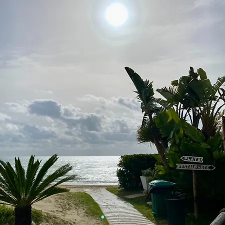Casita En Playa Costabella, * Marbella